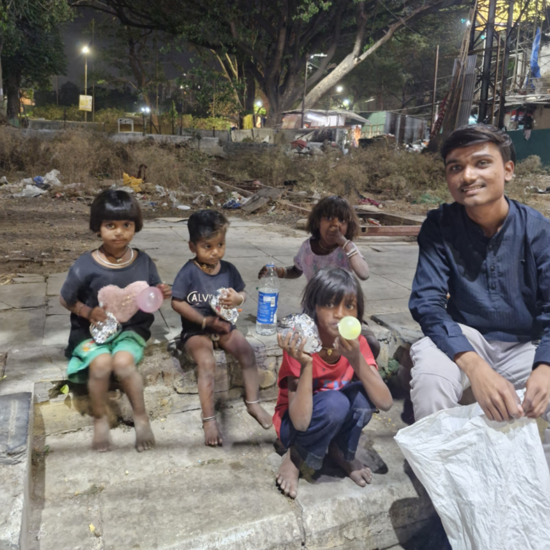 Project 77: 100 meals Veg Pulav, 2 volunteers, 11 hours